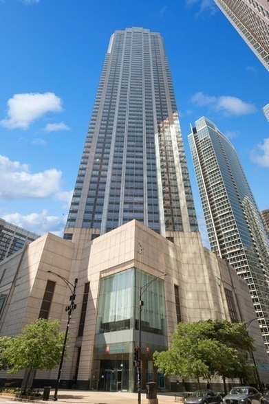 Building Photo - 512 N McClurg Ct Unit 2210