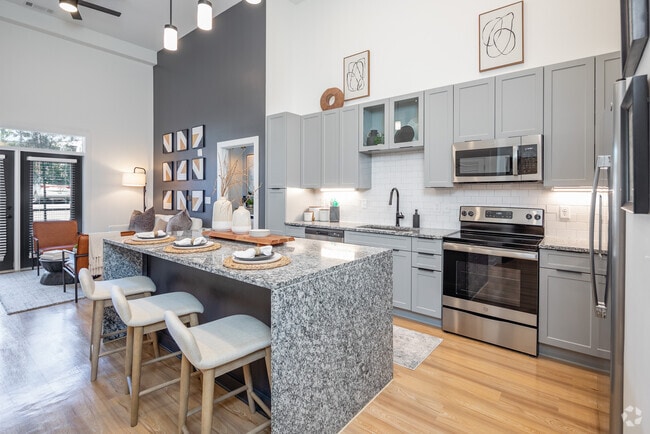 Interior Photo - Sterling Nashville West