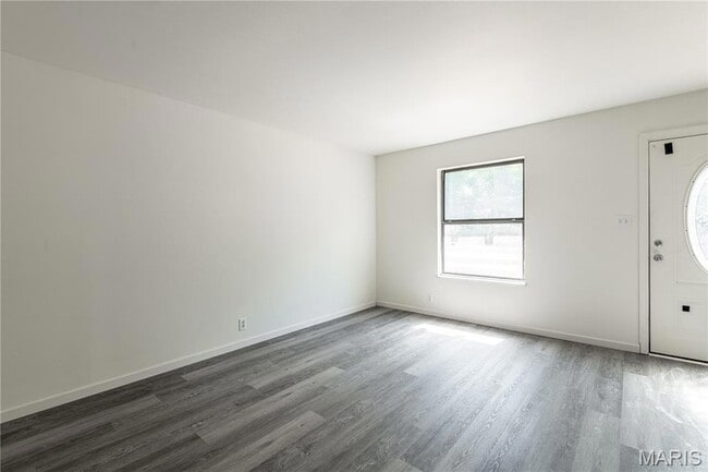 Photo - 3017 Pembroke Ln
