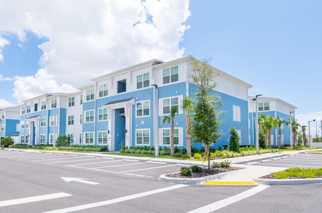 Photo - Seminole Square