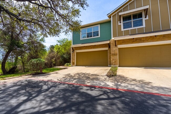 Photo - Beautiful 3 bedroom, 2.5 bathroom home in Ridge at Slaughter!!!