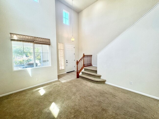 Photo - Lovely 2 Story Home In East Woodland In Great Location