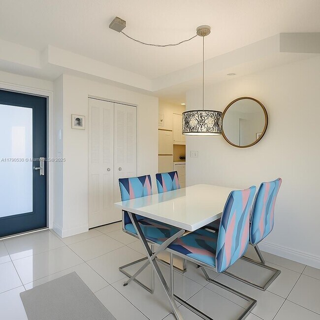 Photo - 301 Golden Isles Dr Unit 508