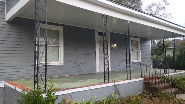 Photo - 3710 Napier Ave Unidad A