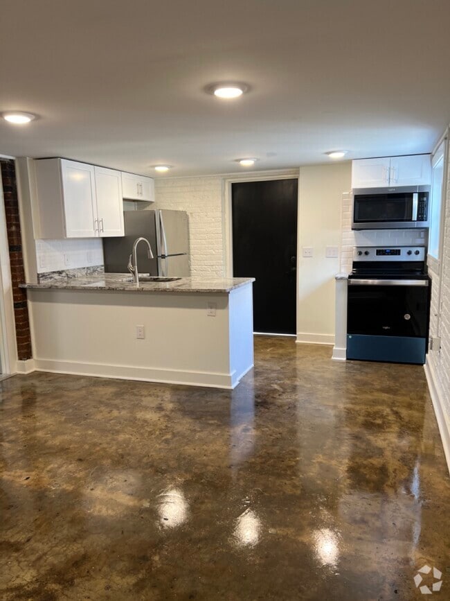 Building Photo - HL MT LLC Unit 4 Rental