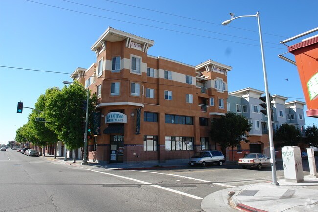 Photo - Hismen Hin-Nu Terrace