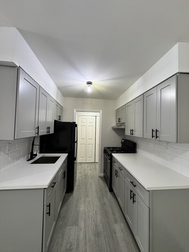 Sherwood Square Apartments Stratford, CT