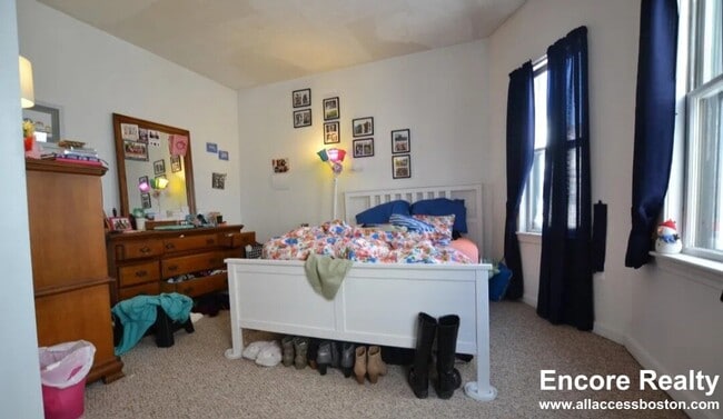 Photo - 26 Haskell St Unit 1