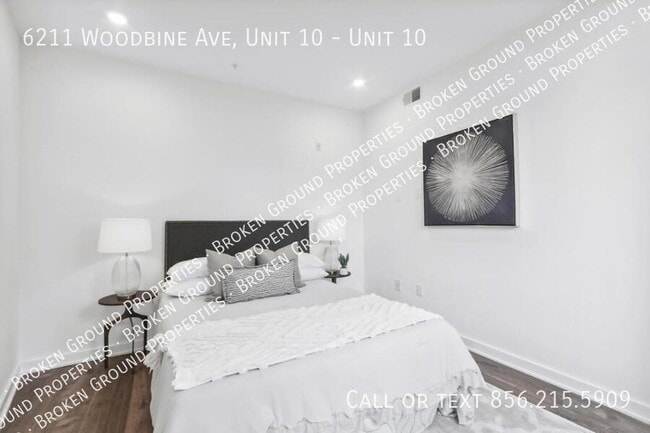 Photo - 6211 Woodbine Ave Unit 10