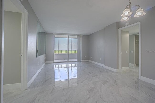 Photo - 2333 Feather Sound Dr Unidad B607