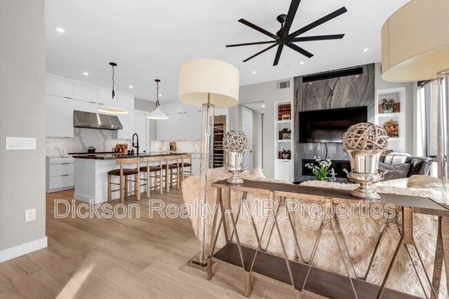 Photo - 76 Caballada St