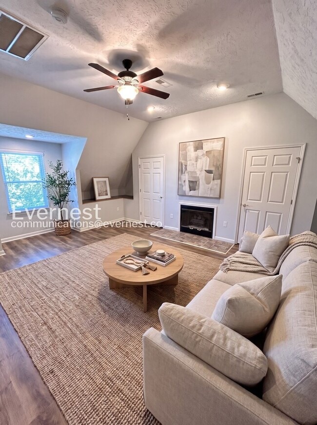 Photo - 3 Bed, 3.5 Bath Home with Modern Amenities / Pet-Friendly / Coming Soon!