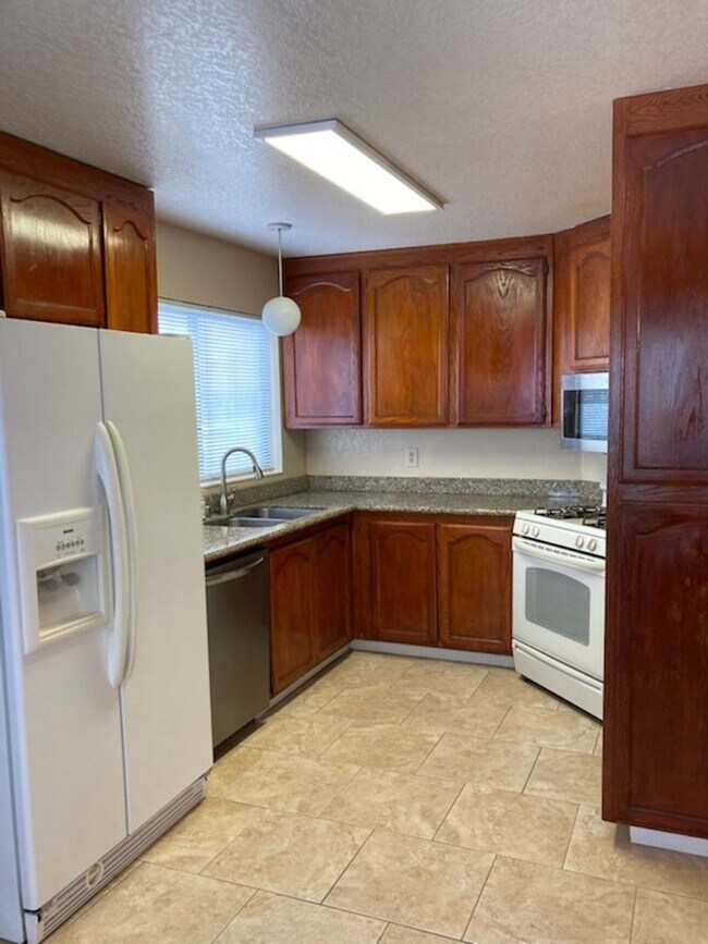 Photo - **Your Home in Windsor!!**