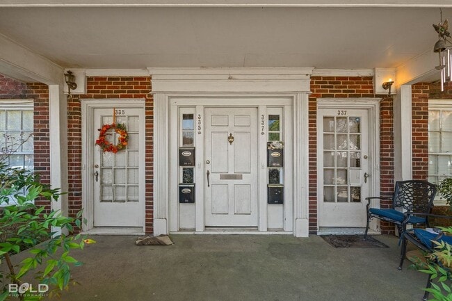 Photo - 335 Boulevard-