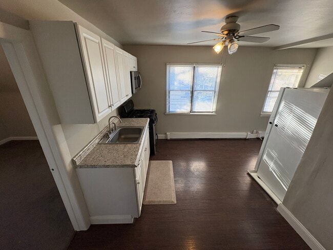 Photo - 560 Muncey Rd Unit 2