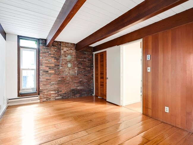 Photo - 77 Joy St Unit 2