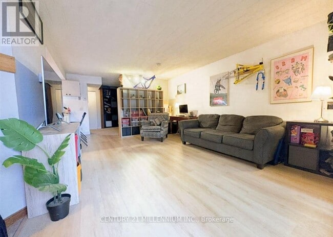 Photo - 1102 Horseshoe Valley Rd W Unité 114