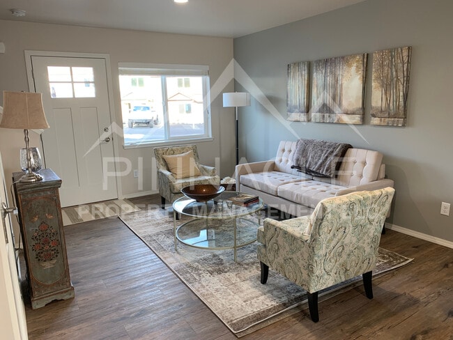 Building Photo - 615 N 1st St Unit S Rental