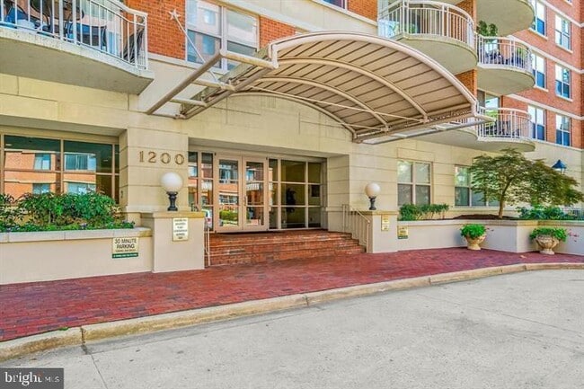 Photo - 1200 Braddock Pl Unit 209