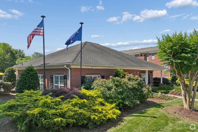 Leasing Office
