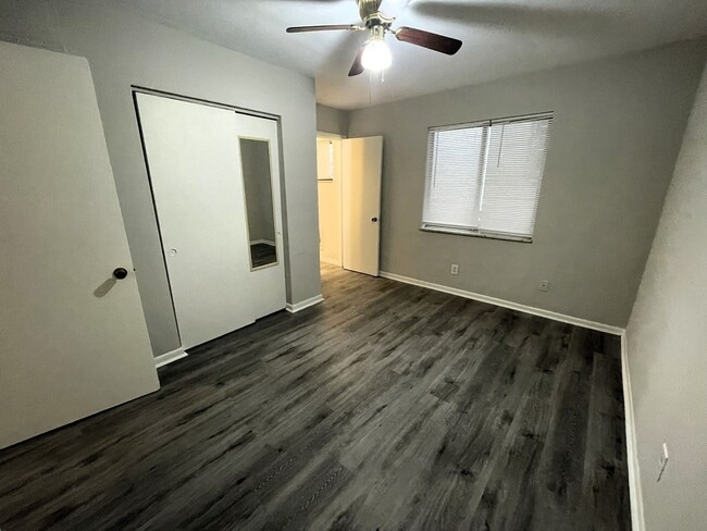 Photo - Charming 1Bed/1Bath Apartment with Washer/Dryer Hookups! Unit 30