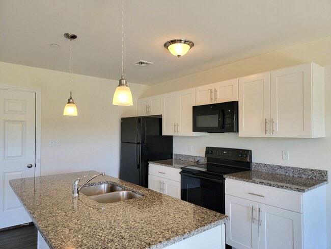 Photo - 68 Rollins Ln