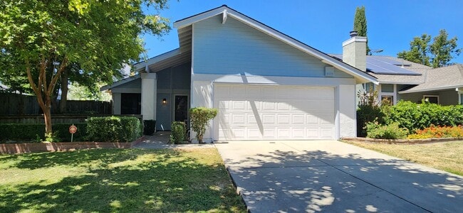 Wonderful 3 Bedroom Home in Greenhaven - Wonderful 3 Bedroom Home in Greenhaven