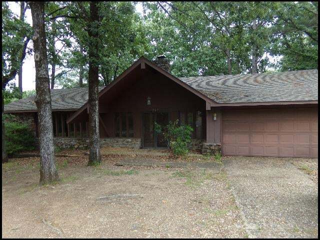 Building Photo - 711 Mimi Ln