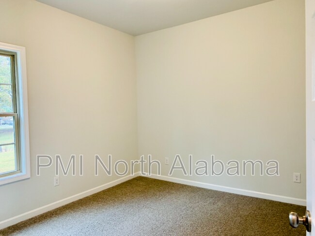 Photo - 108 Grv Hl Cir