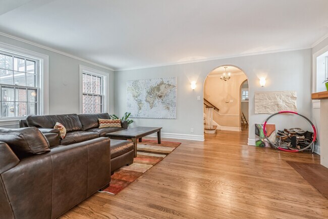 Photo - 1636 Forest Ave