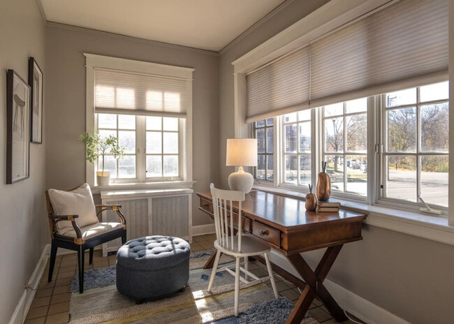 Photo - 2584 Madison Rd Unit ID1056072P