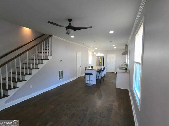 Photo - 848 Fox St NW