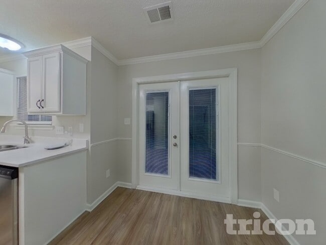 Photo - 149 Lantana Dr