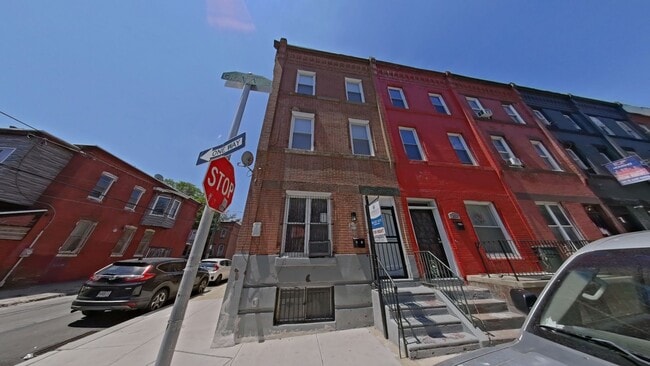 Building Photo - 2036 N Gratz St Unit 1