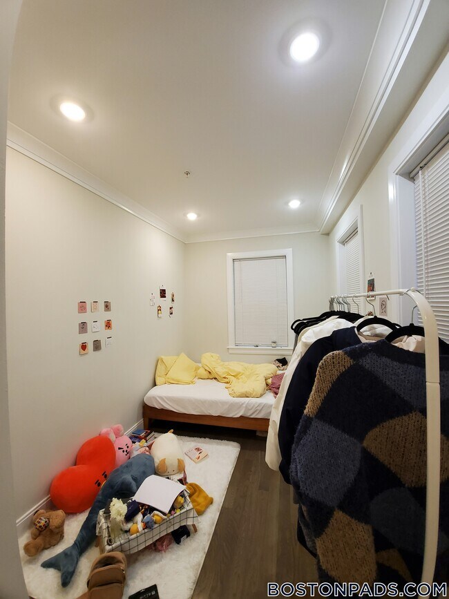 Photo - 79 Linden St Unidad 2