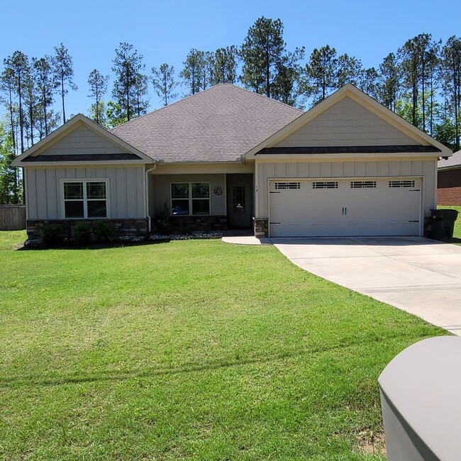 near Fort Moore 4 bedroom 2 bath house for... - near Fort Moore 4 bedroom 2 bath house for...