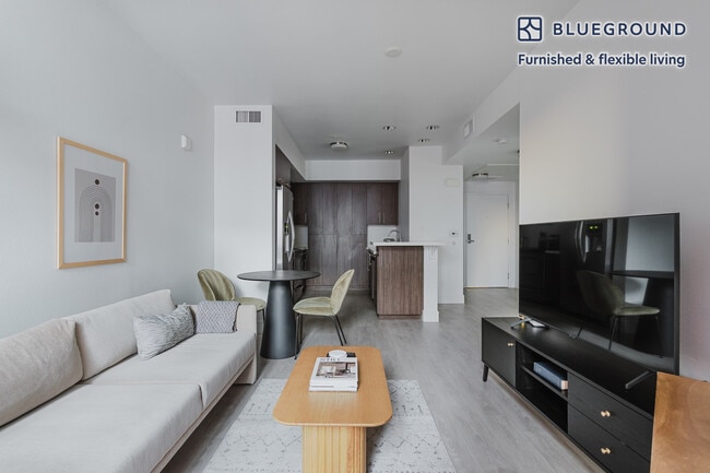 Photo - 201 Marshall St Unidad FL6-ID1750