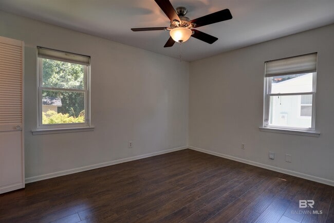 Photo - 301 Perdido Ave