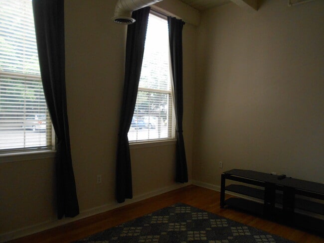 Sala de estar - 735 Washington St Unidad 220