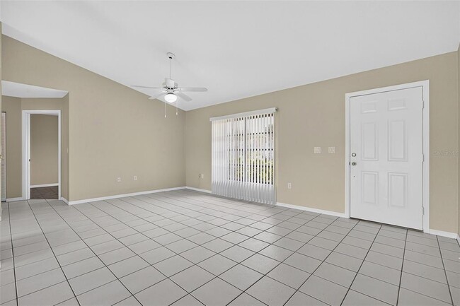 Photo - 23245 Lehigh Ave