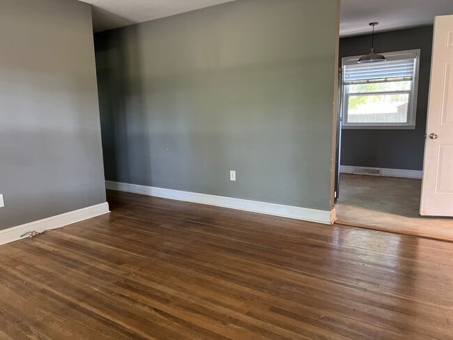 Photo - 3 bedroom 1 bath house & 1 car Garage