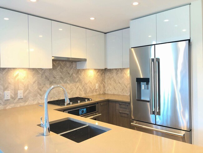 Photo - 8570 Rivergrass Dr