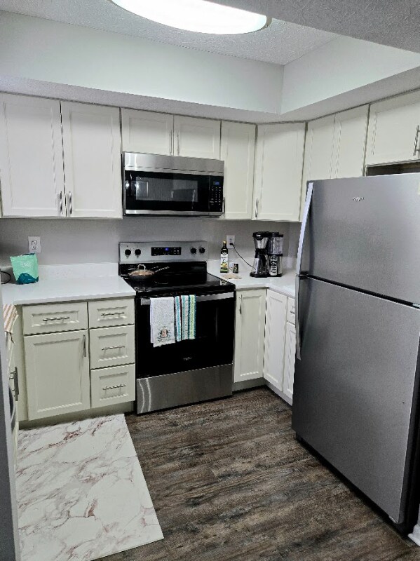 Photo - 7744 Amberfalls Ct