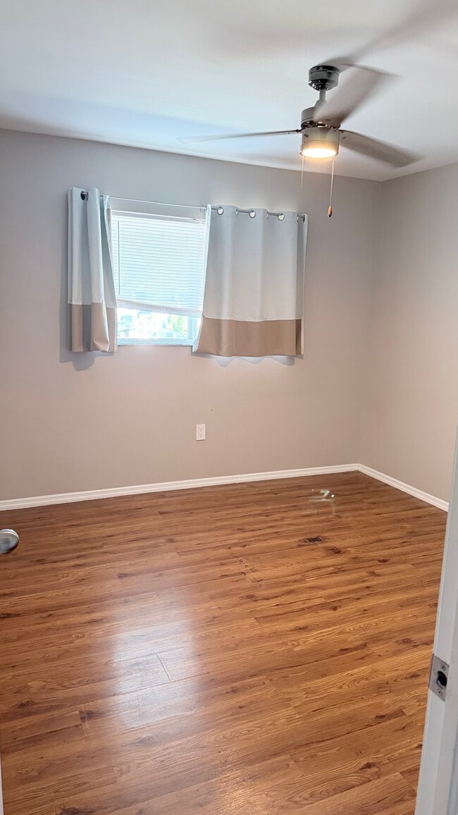 Photo - 148 Cypress Way E Unit apt 8
