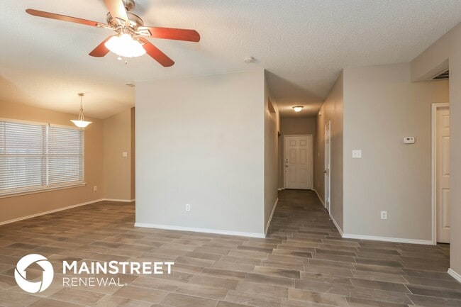 Photo - 8724 Limestone Dr