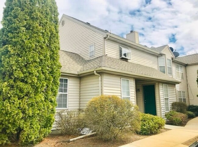 Building Photo - 106 Chesterfield Ct Unit 106