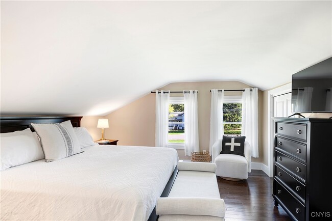 Photo - 4373 Jordan Rd