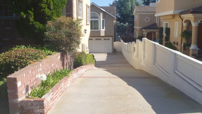 DRIVEWAY TO GARAGE-STREET VIEW - 2106 Clark Ln
