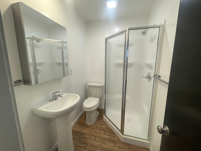 34 Rainbow Dr