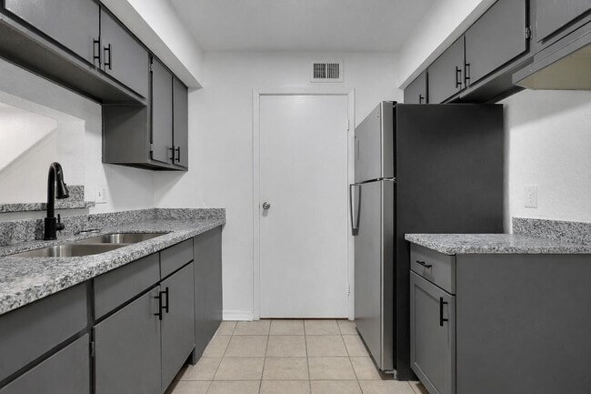 Photo - 12610 Ashford Meadow Dr Unit 4